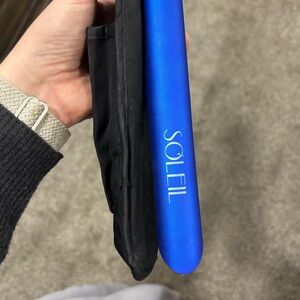 Soleil hair flat iron straightener